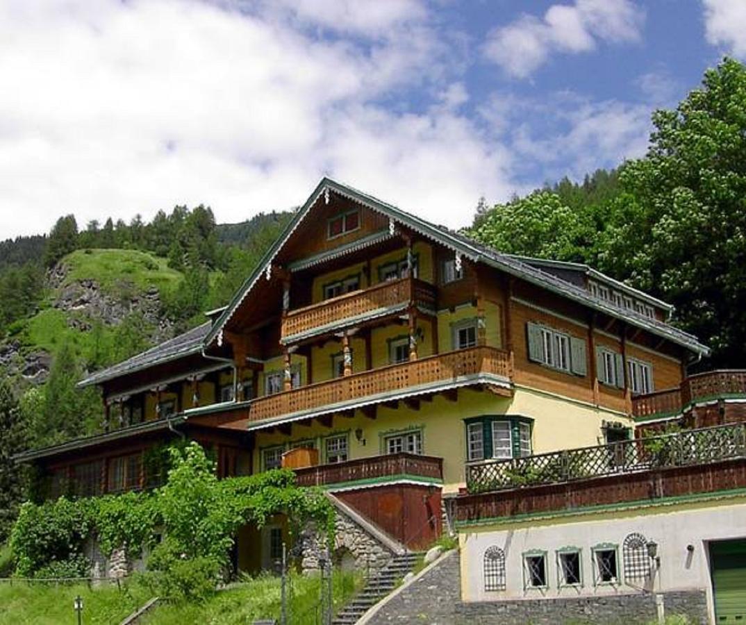 Hotel Kaiservilla Heiligenblut Buitenkant foto