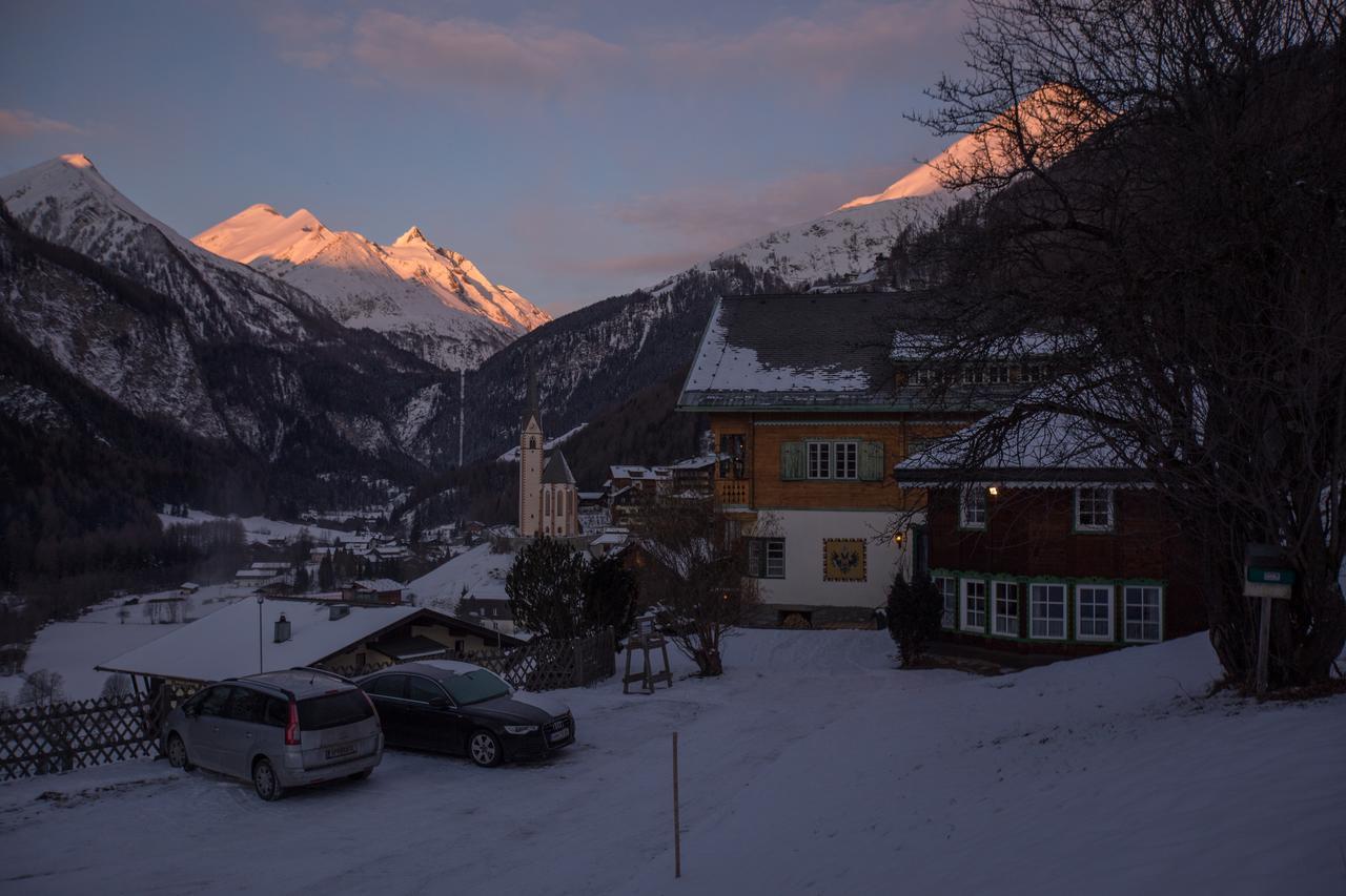 Hotel Kaiservilla Heiligenblut Buitenkant foto